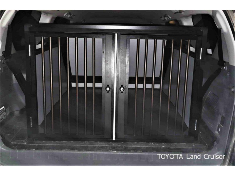 Prepravný box do Toyota Land Cruiser