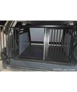 Prepravný box do Toyota Land Cruiser