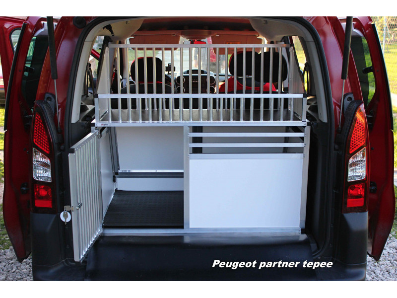 Prepravný box do Peugeot Partner Tepee